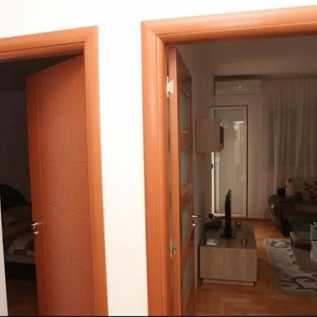 Apartman Tea Апартаменты Подгорица