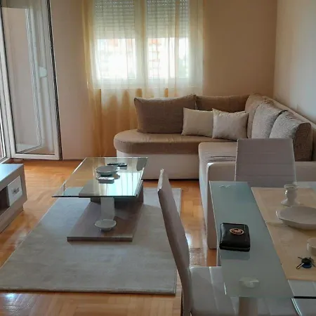 Apartman Tea * Подгорица